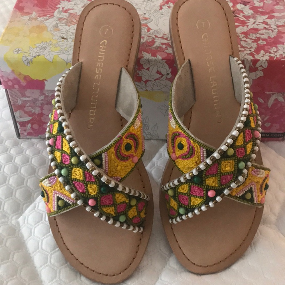 Chinese Laundry flat sandals